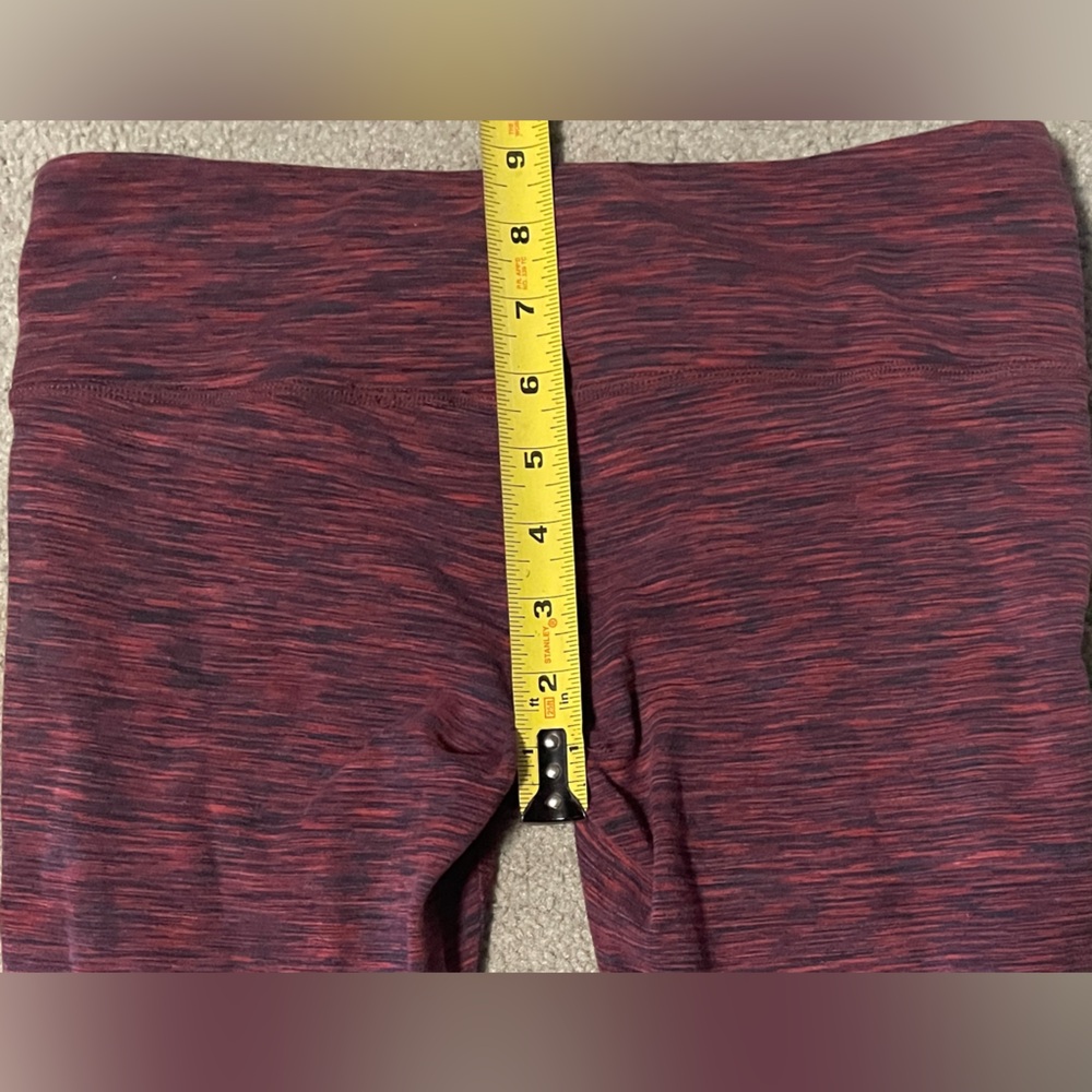 Alo Yoga Goddess leggings, med, Space Dye Burgundy Red Mixed Media - Picture 4 of 11